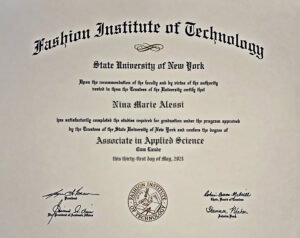 Authentic-Looking Fake certificate from Fashion Institute Of Technology